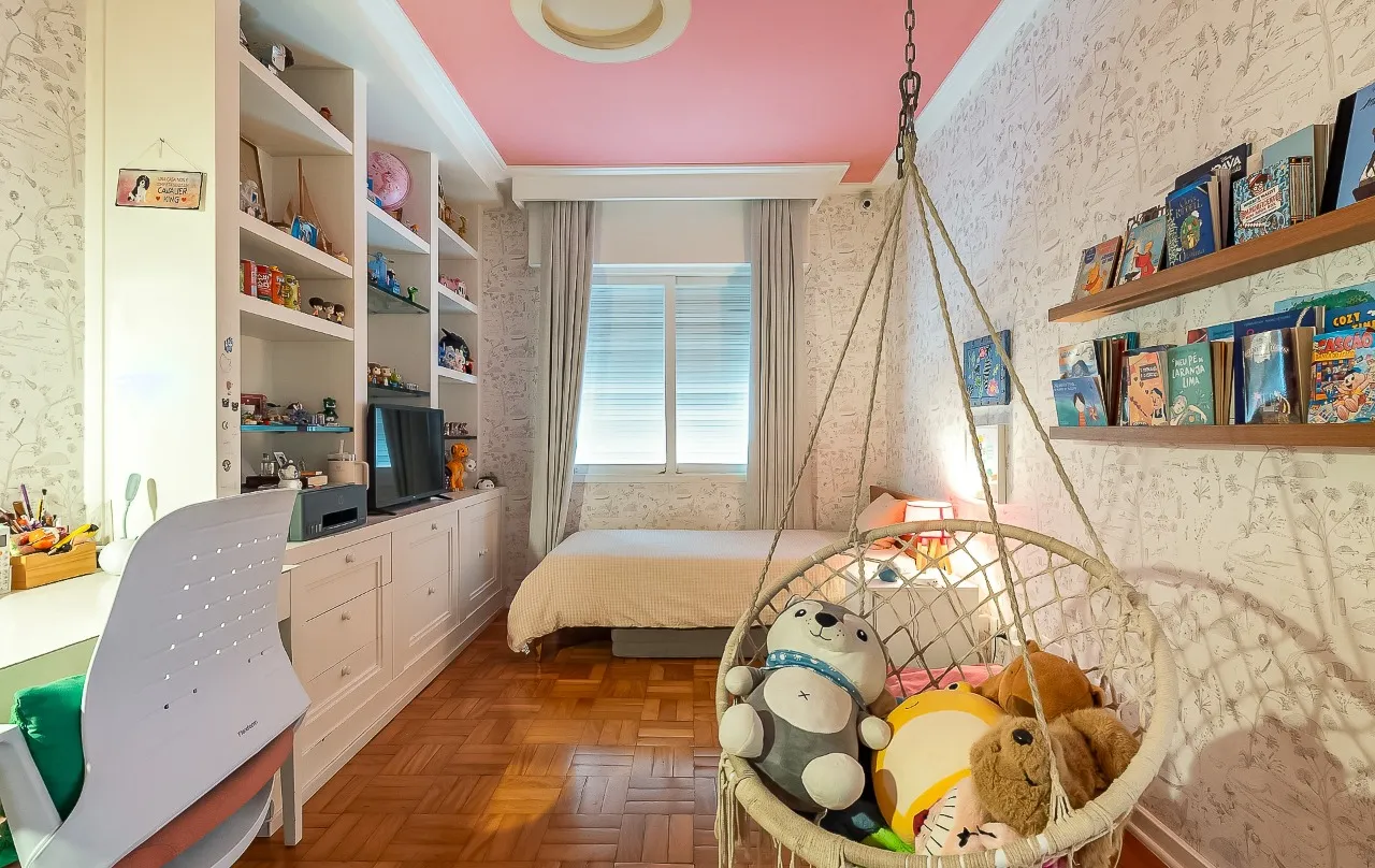 Apartamento recém-reformado, cheio de luz e com clima clássico atualizado, no Jardim América. – 21481