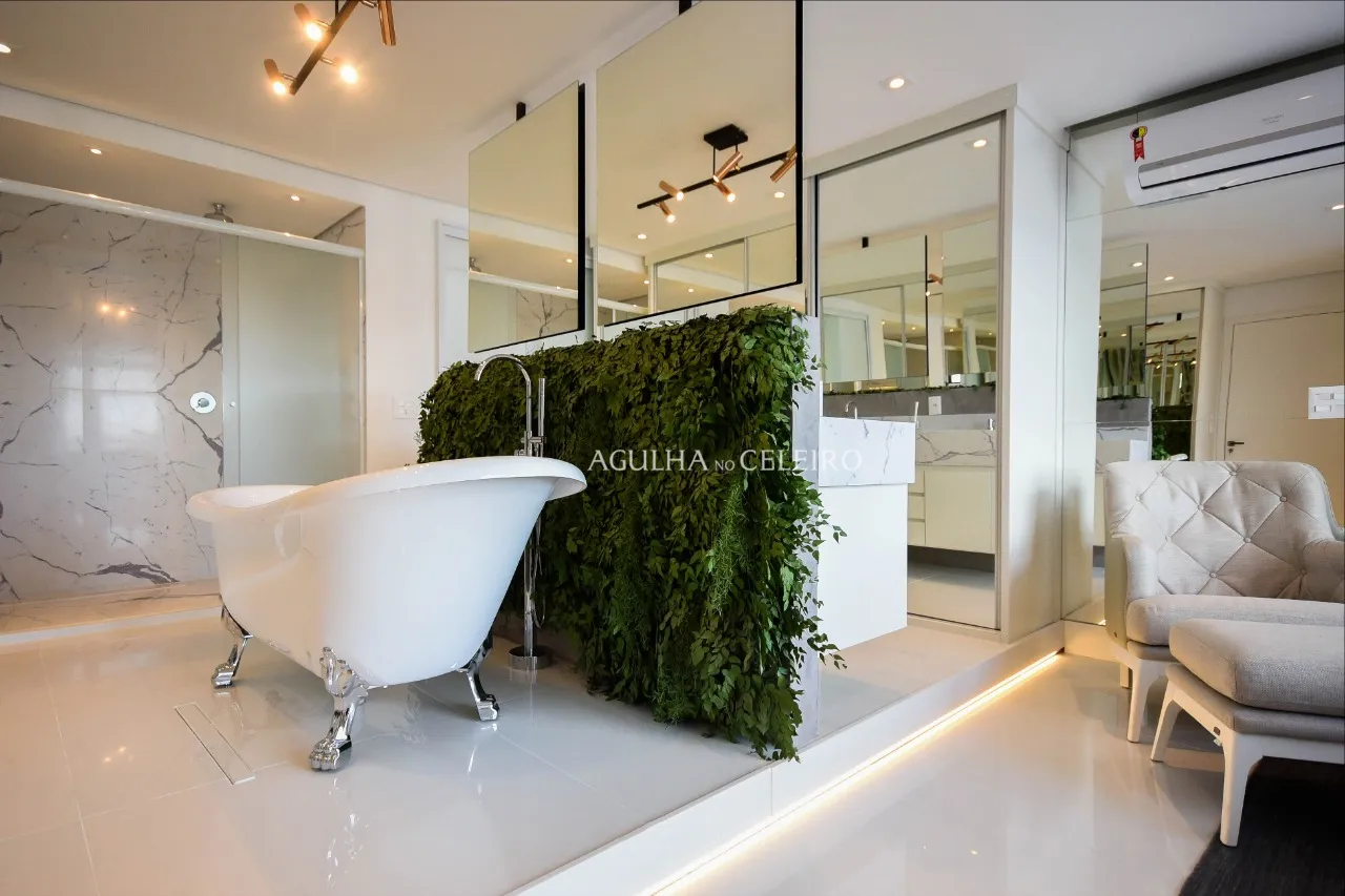 Cobertura com piscina à venda no Itaim Bibi – 9371