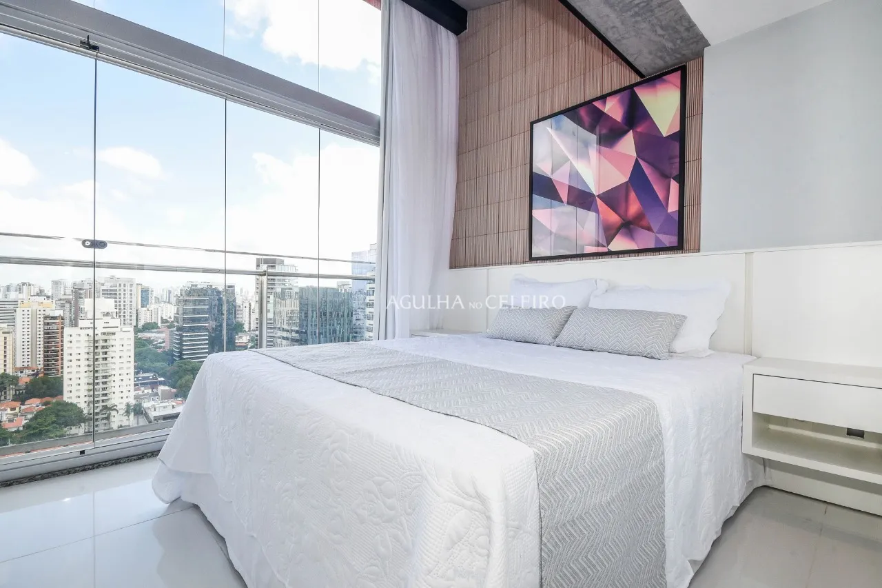 Cobertura com piscina à venda no Itaim Bibi – 9371