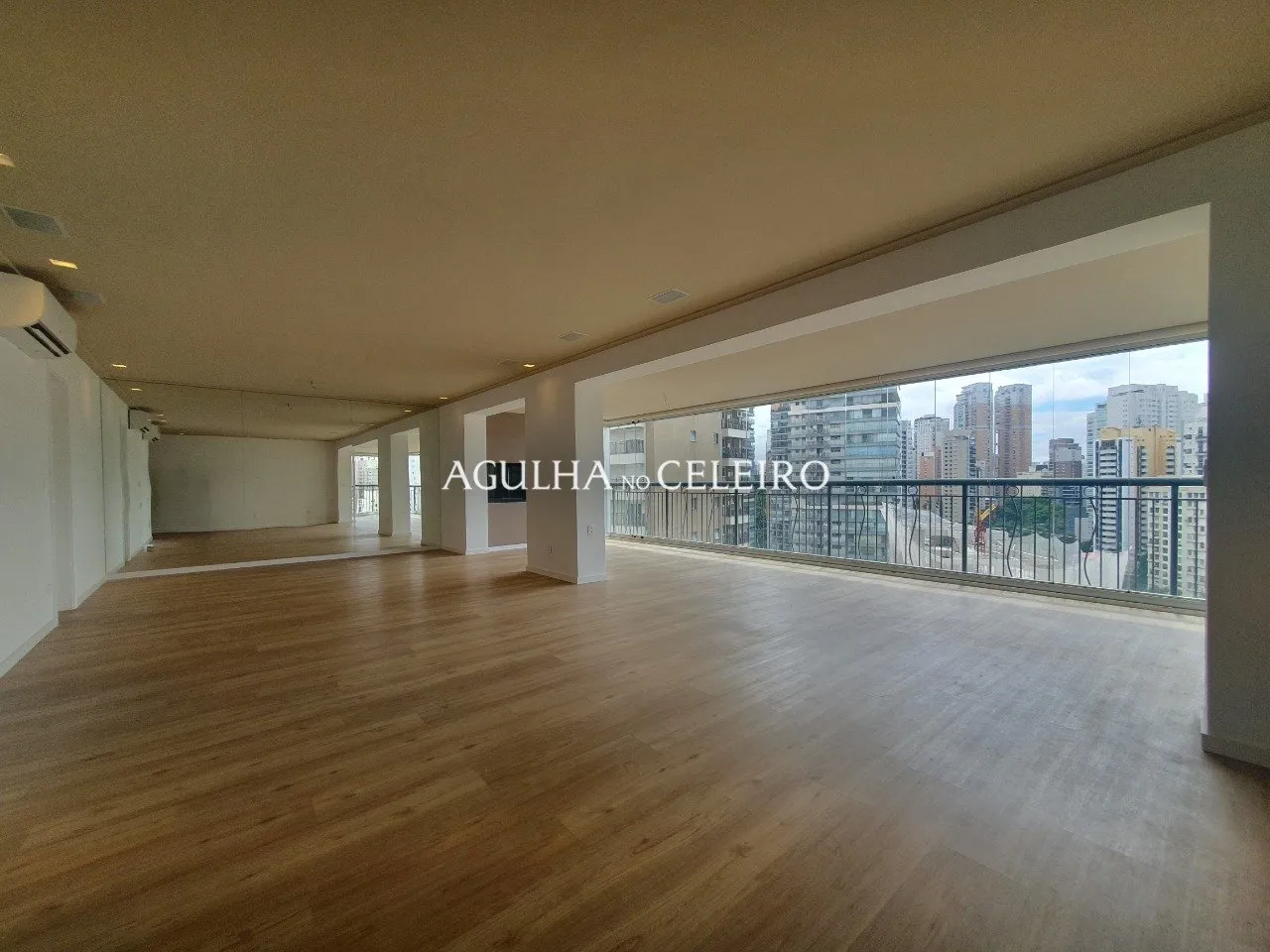 Apartamento para locação com varanda gourmet próximo ao Ibirapuera – AP2024