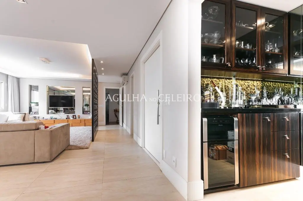 Locação mobiliada em condomínio desejado na Vila Nova Conceição. – AP3711