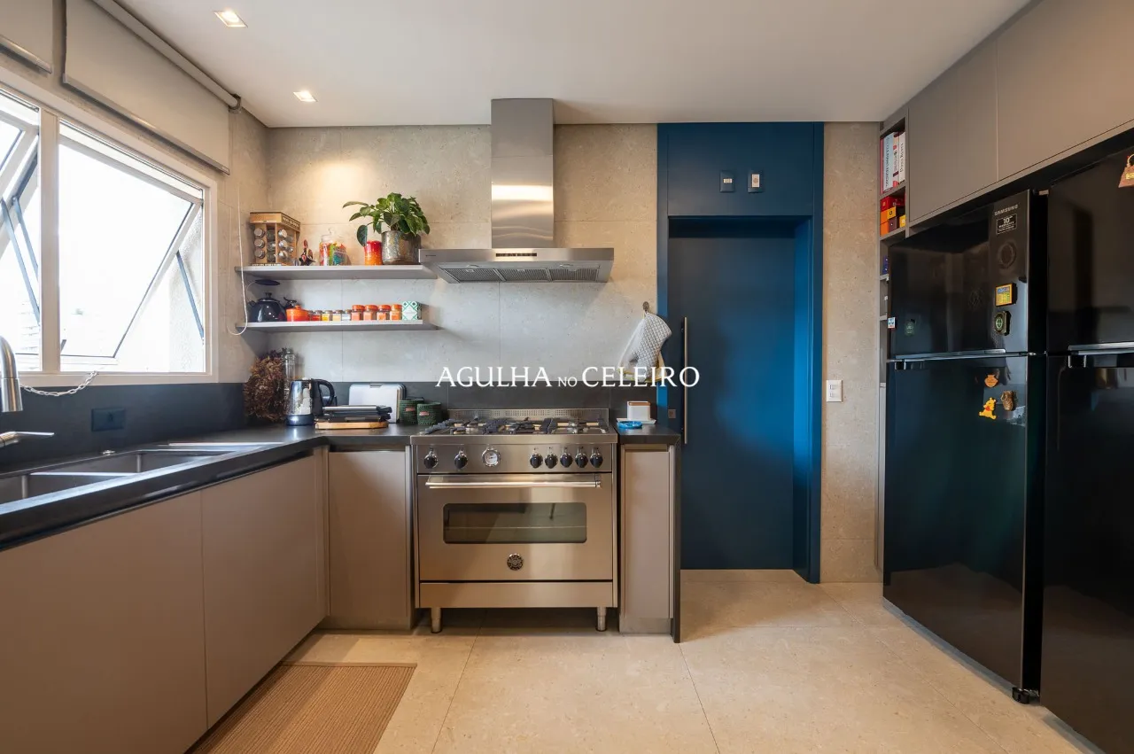 Apartamento mobiliado e com reforma impecável para venda no Paraíso – AP4215 - 3_AP4215_commarca