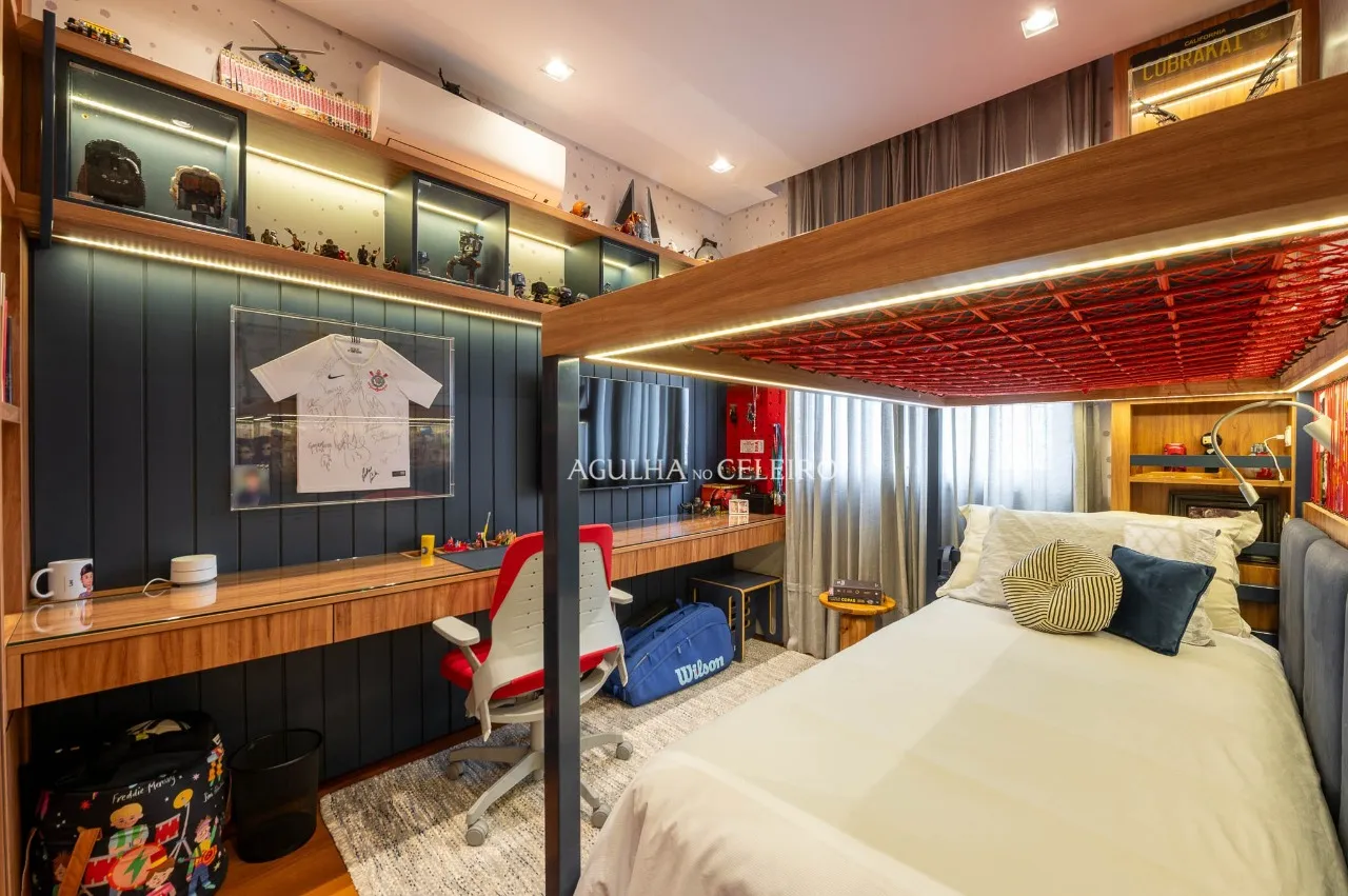 Apartamento mobiliado e com reforma impecável para venda no Paraíso. – AP4215