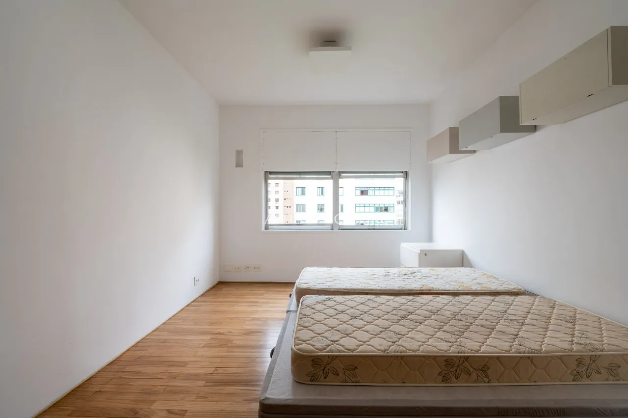 Apartamento próximo ao Clube Pinheiros para venda ou locação no Jardim Europa – AP5683