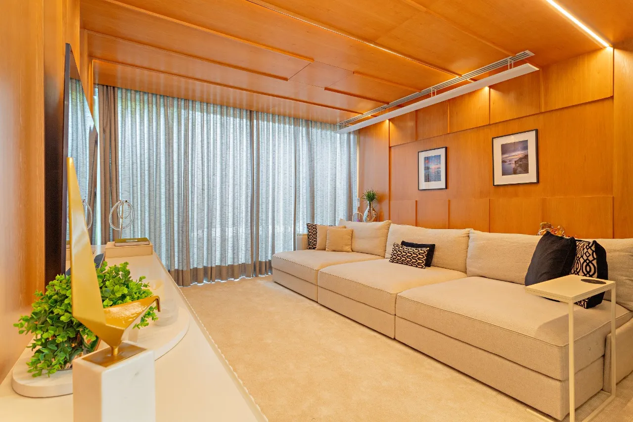 Casa em condomínio ao lado do Parque Ibirapuera com projeto contemporâneo – CA0387