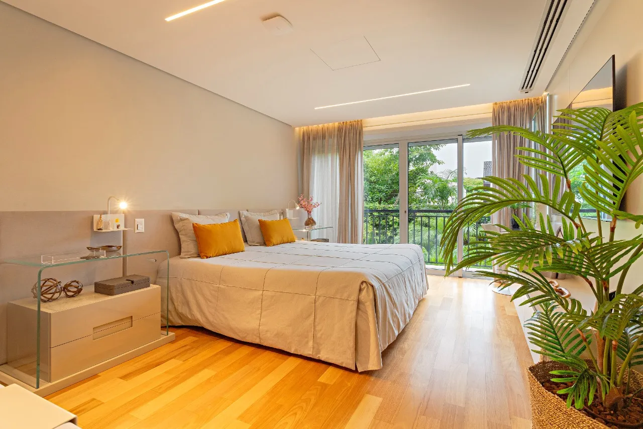 Casa em condomínio ao lado do Parque Ibirapuera com projeto contemporâneo – CA0387