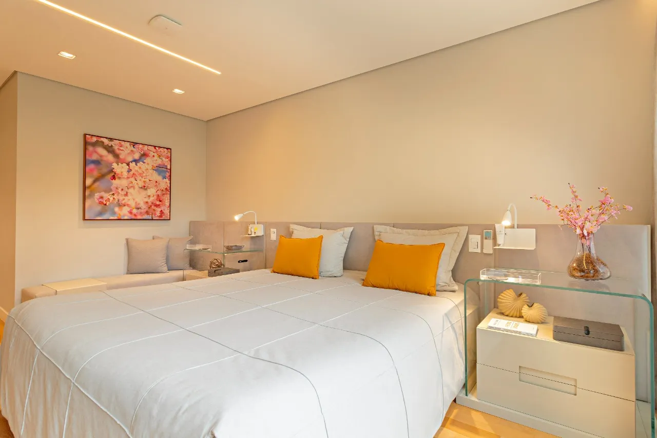 Casa em condomínio ao lado do Parque Ibirapuera com projeto contemporâneo – CA0387