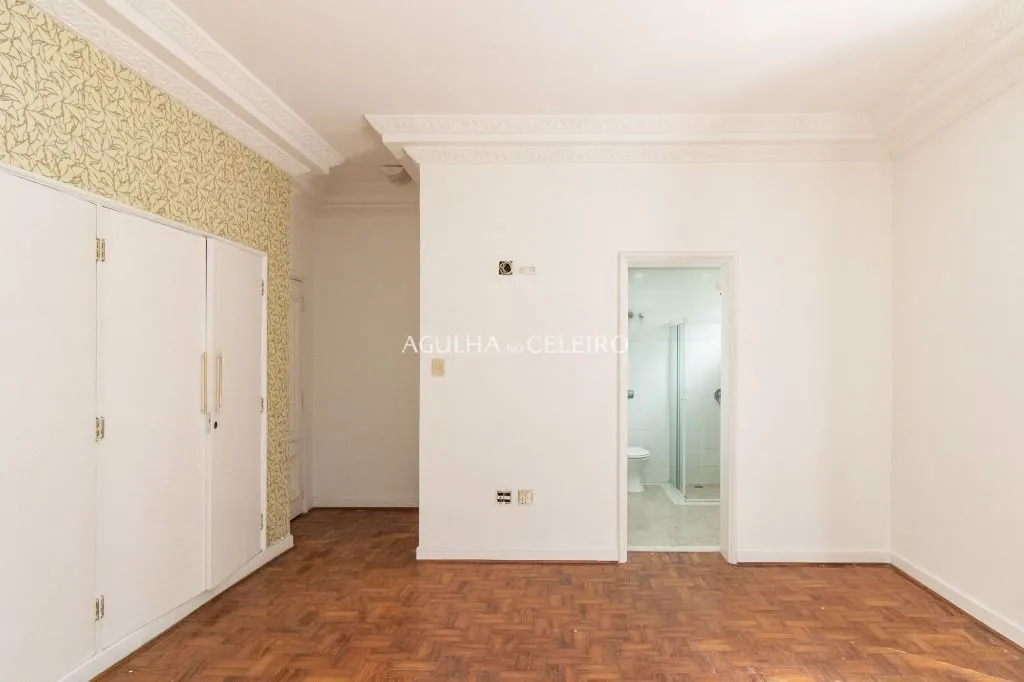 Casa charmosa em rua tranquila próxima ao Parque do Ibirapuera. – CA1210