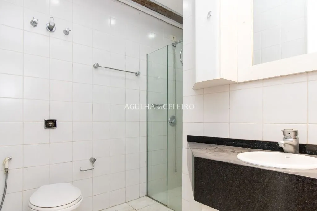 Casa charmosa em rua tranquila próxima ao Parque do Ibirapuera. – CA1210