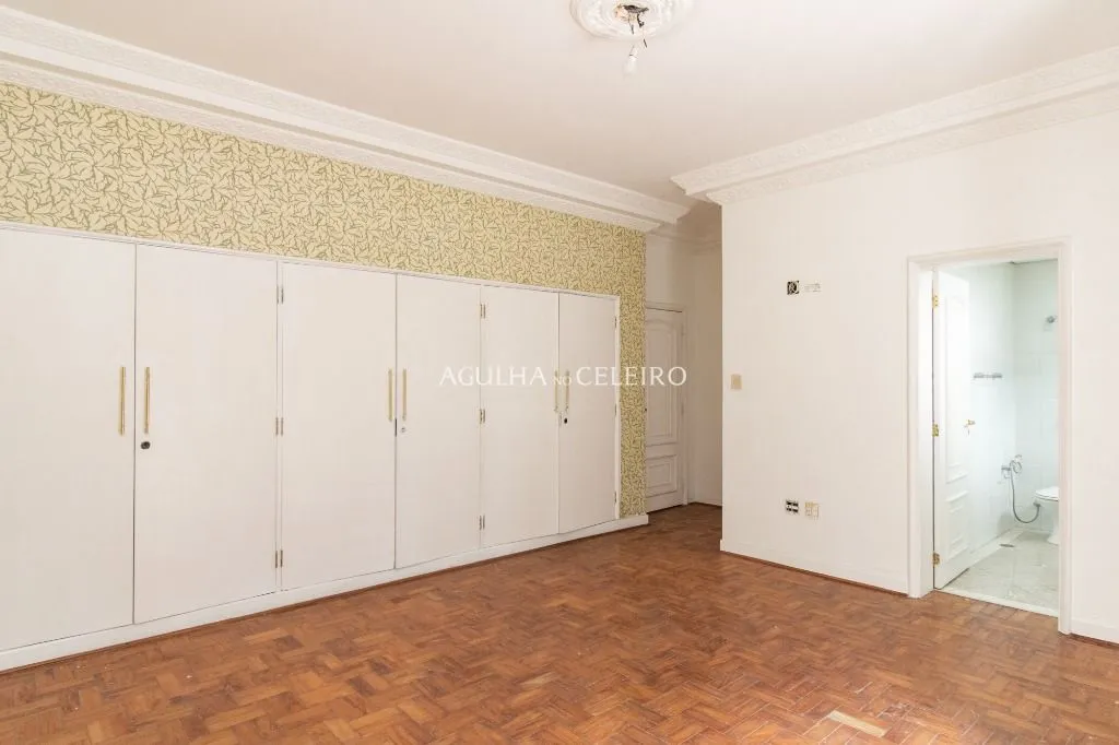 Casa charmosa em rua tranquila próxima ao Parque do Ibirapuera. – CA1210