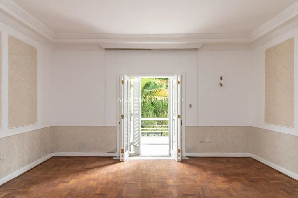 Casa charmosa em rua tranquila próxima ao Parque do Ibirapuera. – CA1210