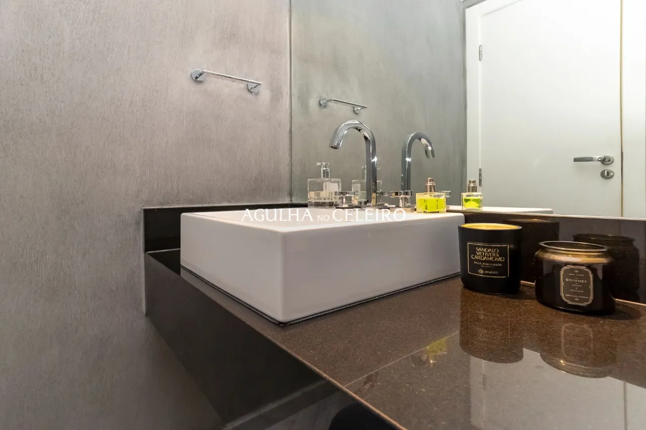 Cobertura maravilhosa à venda na Vila Madalena – CO0891