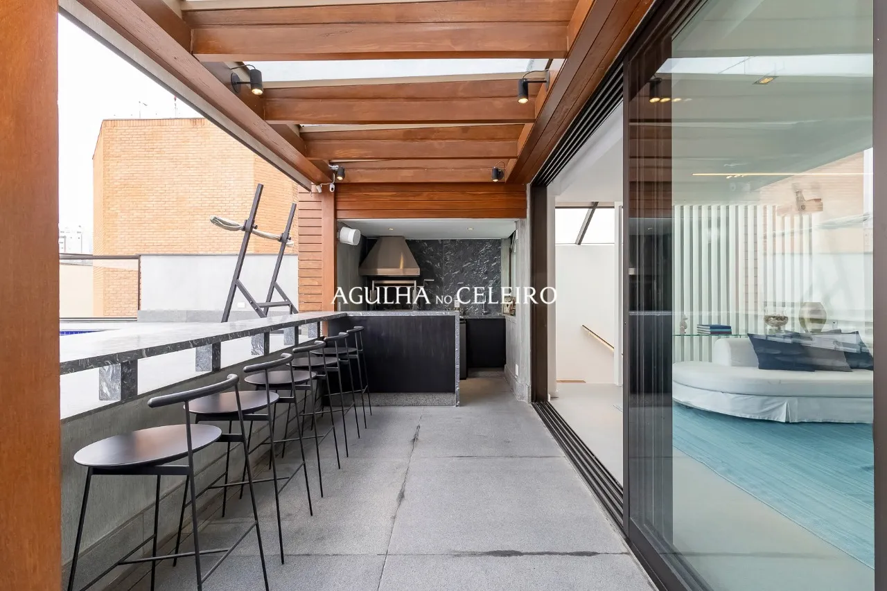 Cobertura maravilhosa à venda na Vila Madalena – CO0891