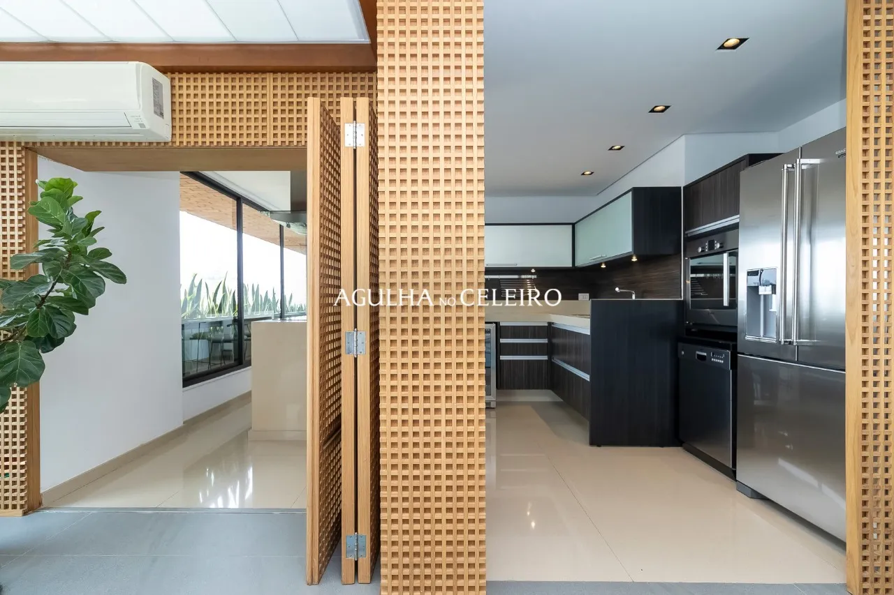 Cobertura maravilhosa à venda na Vila Madalena – CO0891