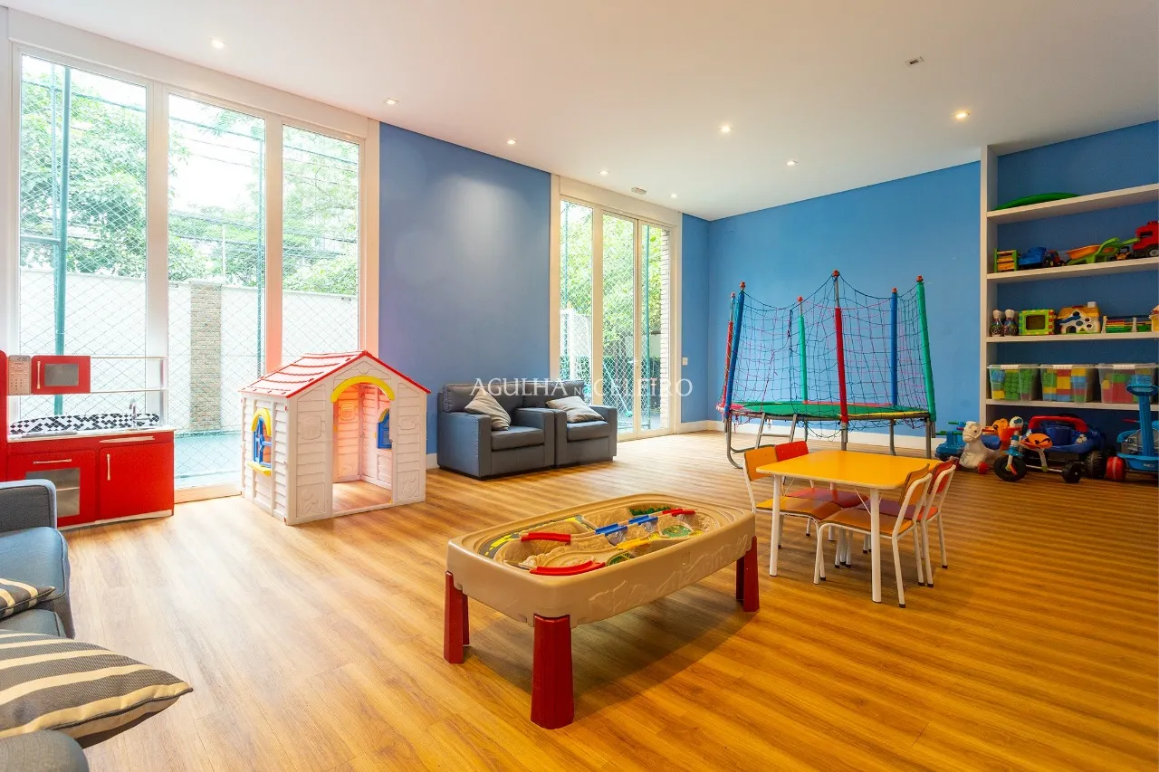 Apê com churrasqueira gourmet e varanda ampla para venda no Itaim Bibi – 10086 - _MG_8375