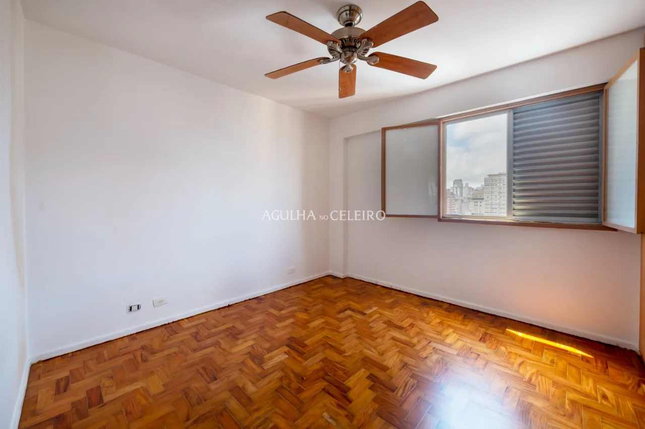 Cobertura charmosa em localização segura. – 11920