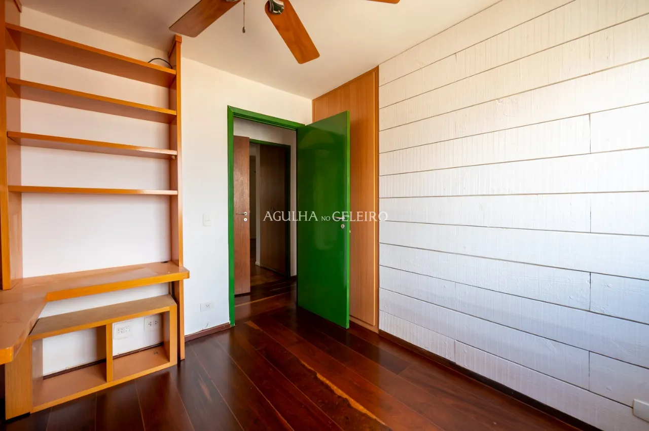 Cobertura charmosa em localização segura. – 11920