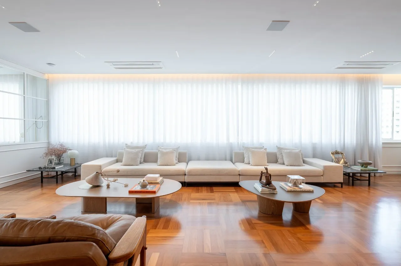 Apartamento muito espaçoso à venda no Jardim Paulistano. – 12724