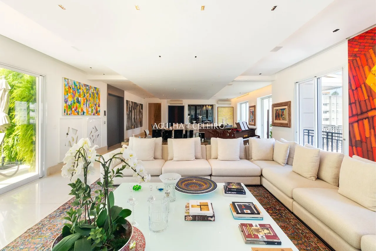 Venda/Itaim Bibi: Linda Cobertura no melhor do Itaim Bibi! – 12730