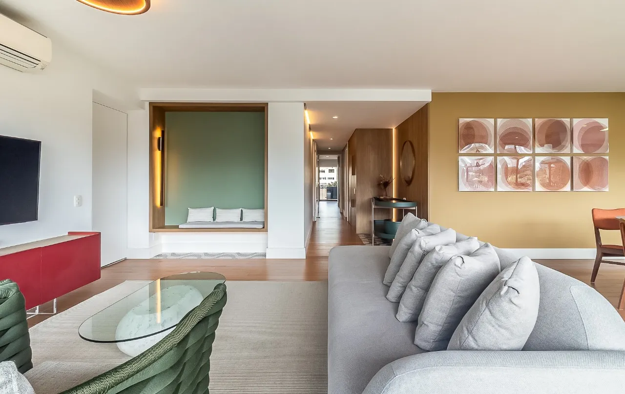 Apartamento iluminado, com uma reforma surpreendente e uma ótima vista, na Vila Madalena. – 13676