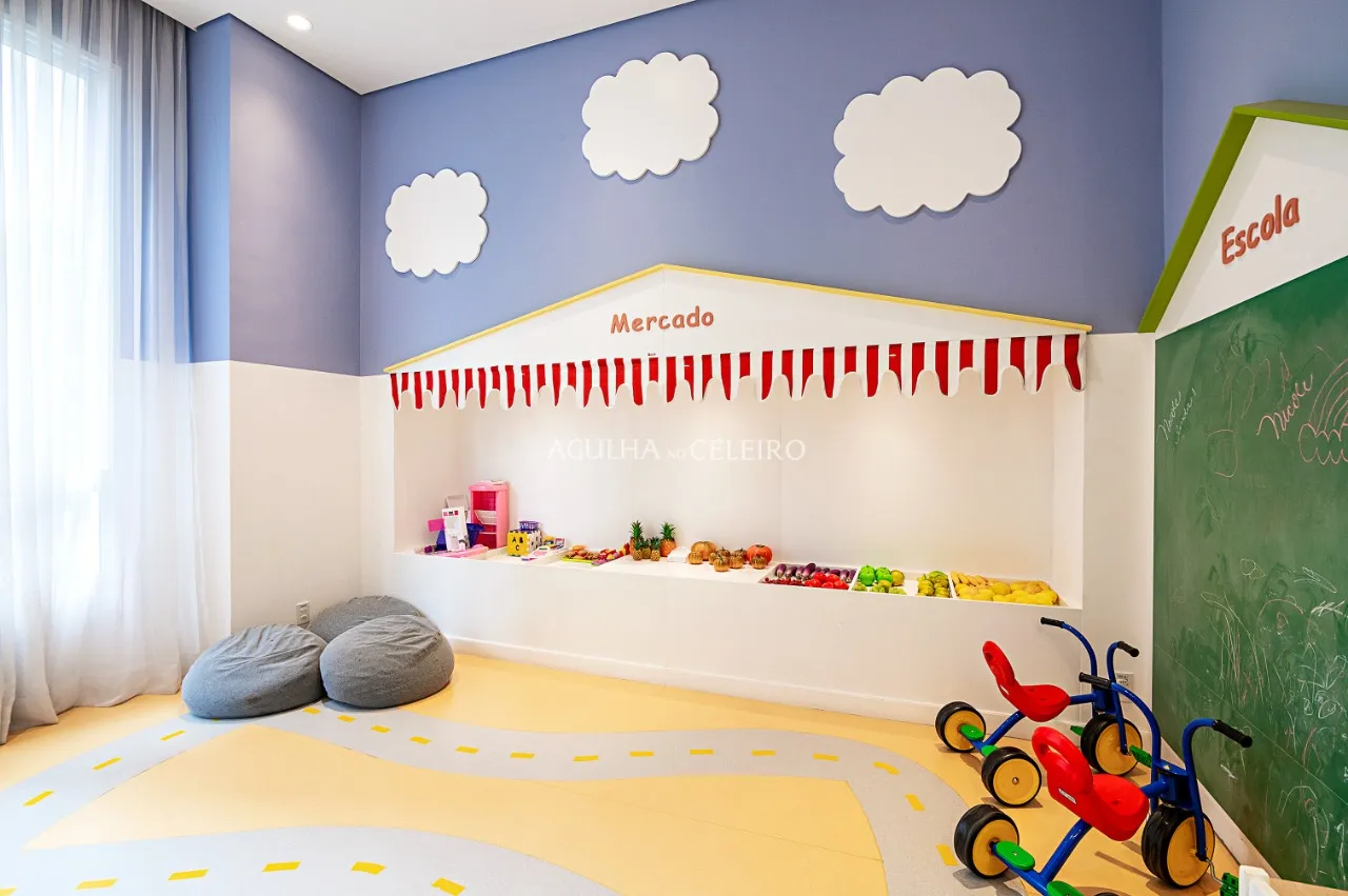 Edifício cobiçado em Moema Pássaros e apartamento apaixonante. – 14810