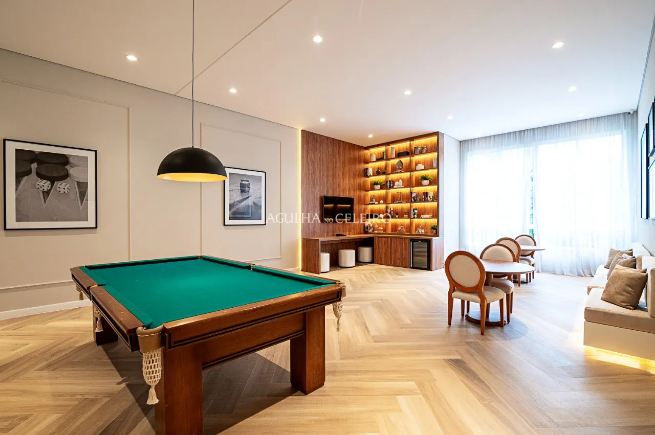 Edifício cobiçado em Moema Pássaros e apartamento apaixonante. – 14810