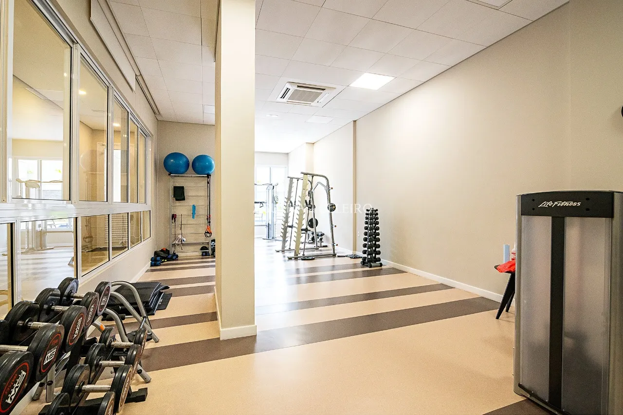 Edifício cobiçado em Moema Pássaros e apartamento apaixonante. – 14810