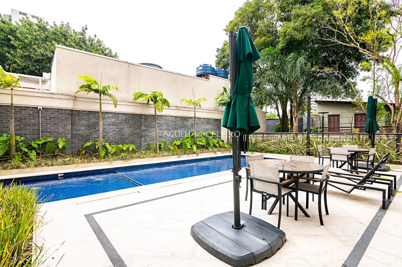 Edifício cobiçado em Moema Pássaros e apartamento apaixonante. – 14810