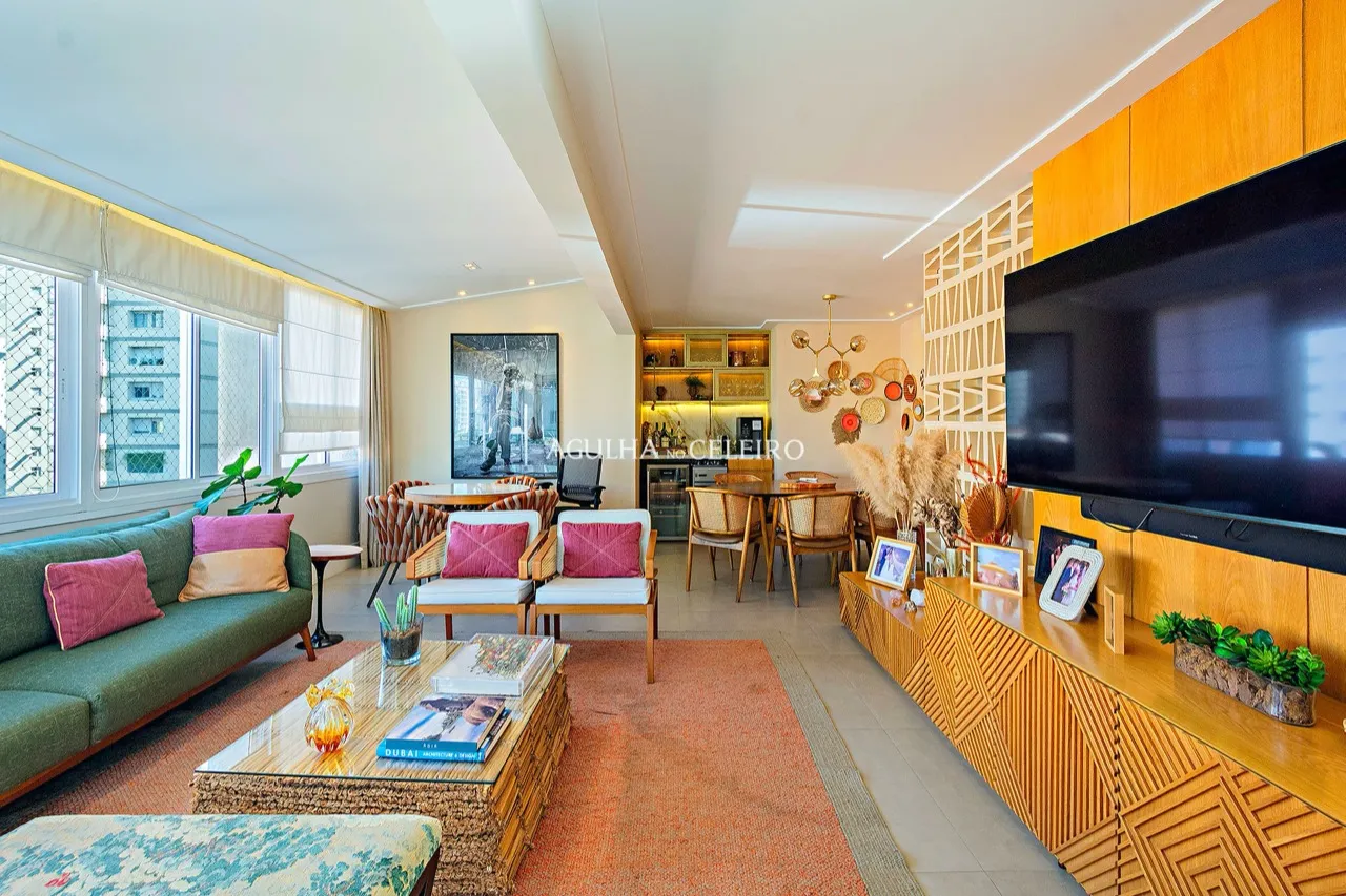 Cobertura com área externa e espaço gourmet em localização privilegiada – 16814