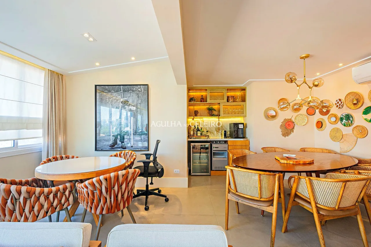 Cobertura com área externa e espaço gourmet em localização privilegiada – 16814