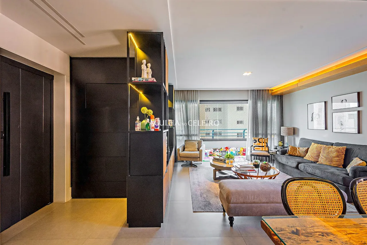 Cobertura com área externa e espaço gourmet em localização privilegiada – 16814