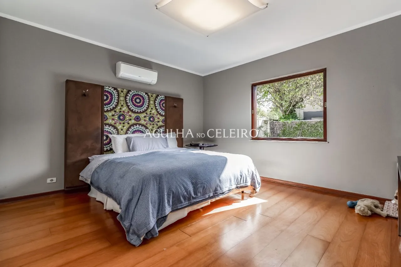 Casa espaçosa à venda em Alto de Pinheiros – 17116