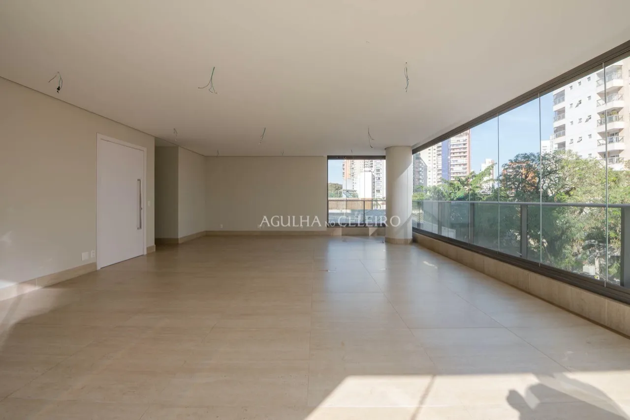 Apartamento novo à venda na Vila Nova Conceição. – 18726