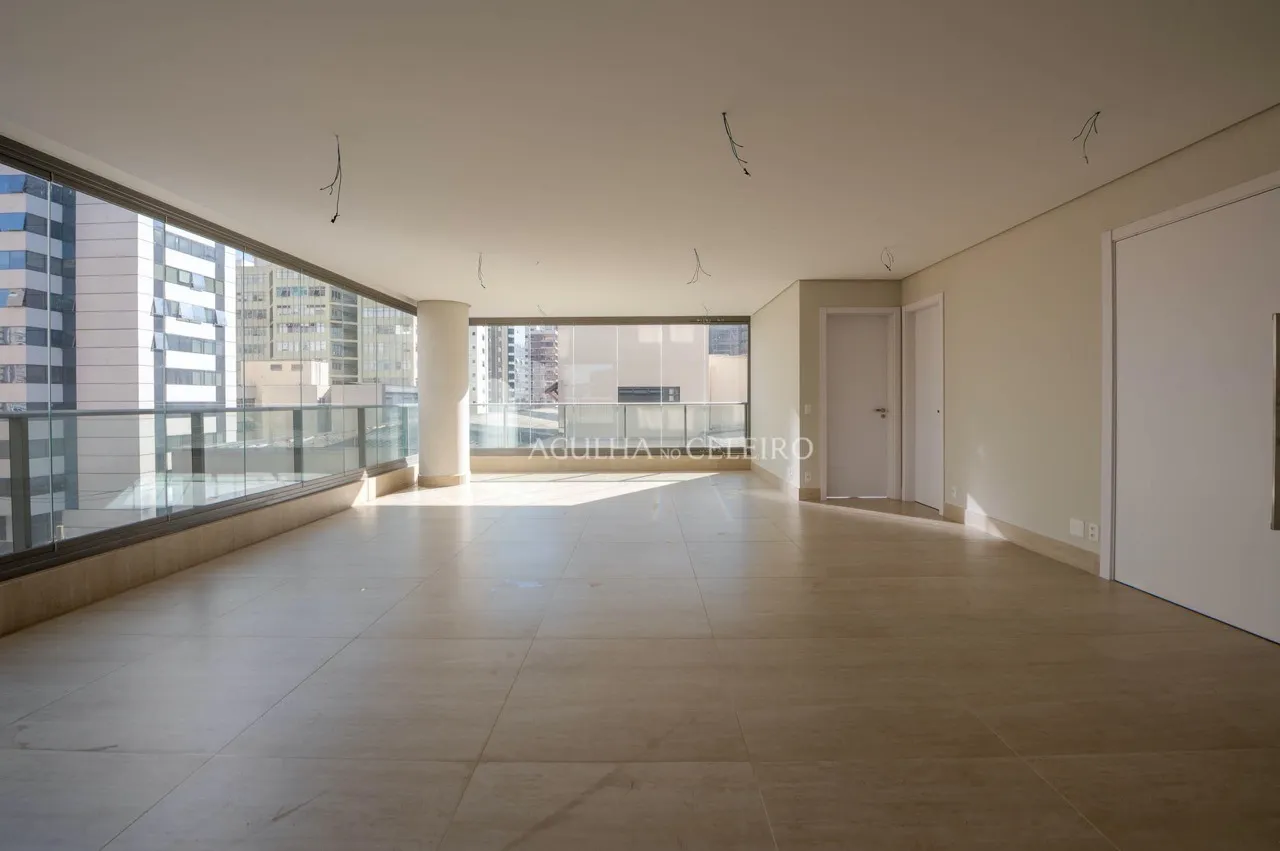 Apartamento novo à venda na Vila Nova Conceição. – 18726