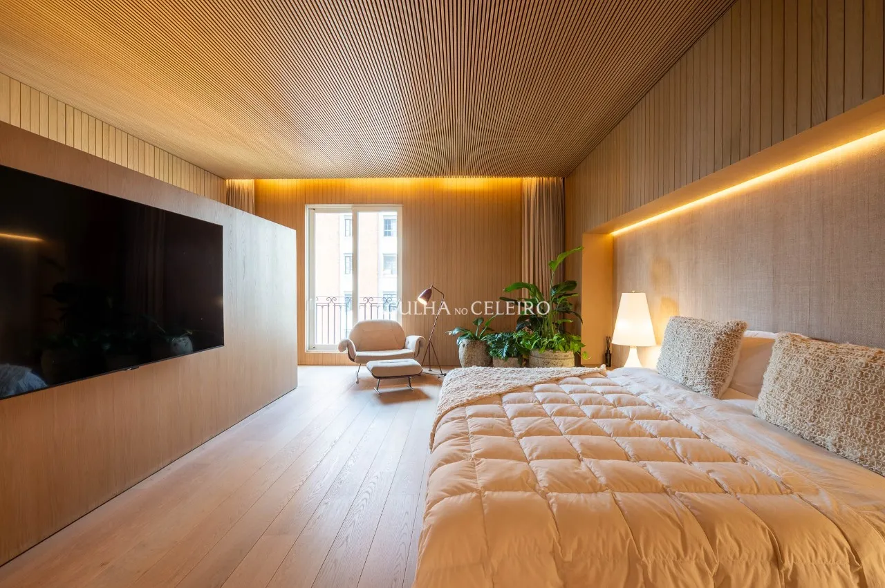 Apartamento com projeto de Marcio Kogan à venda no Jardim Europa – 18821