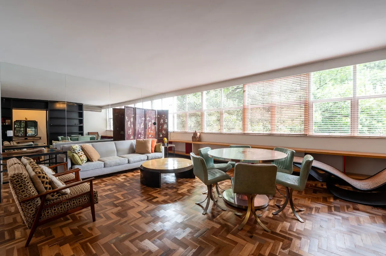 Conforto no Itaim: 178m² 100% Reformado, Mobiliado e com 2 Vagas – 19013