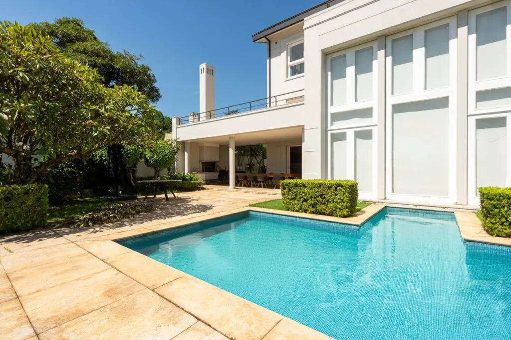 Casa maravilhosa com piscina para venda ou locação em Cidade Jardim – 19490
