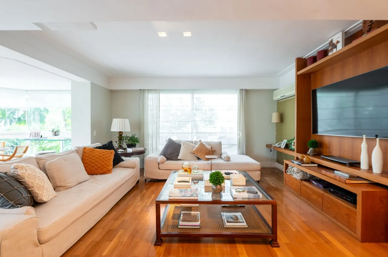 Apartamento duplex em excelente localização no Jardim Europa. – 20065
