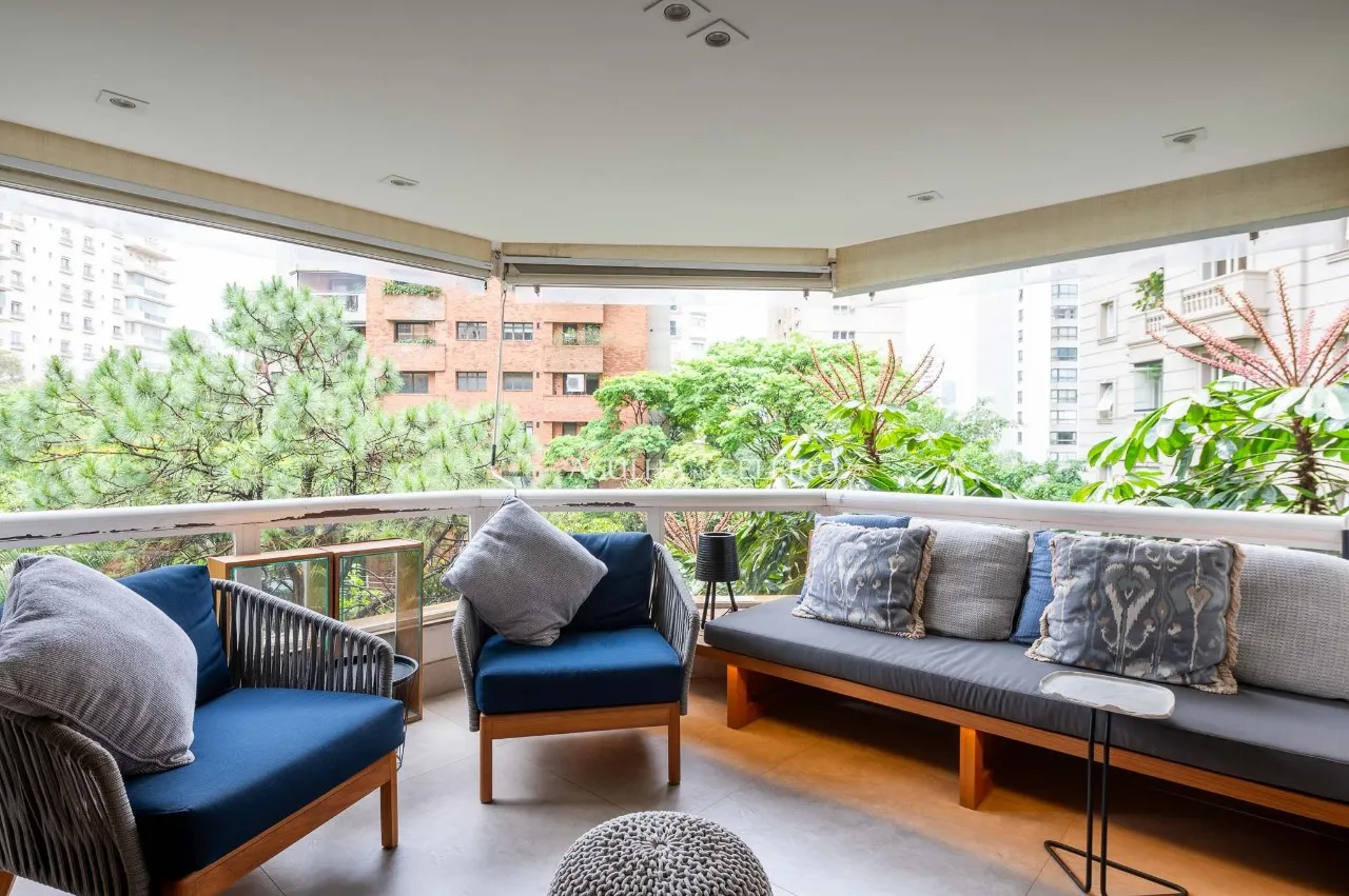 Apartamento duplex em excelente localização no Jardim Europa. – 20065