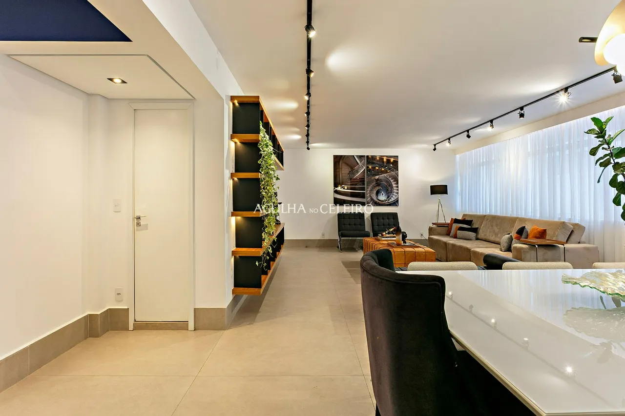 Totalmente reformado e impecável em localização privilegiada. – 20405 - _MWR6331