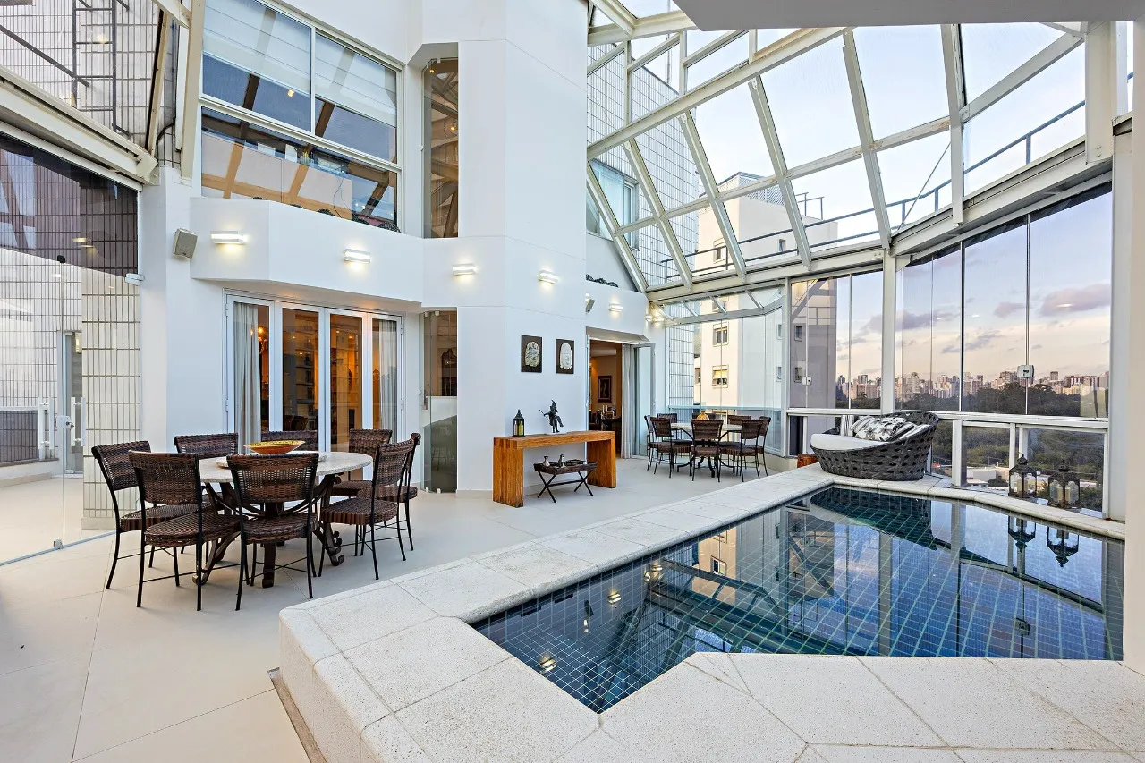 Cobertura triplex com vista excepcional próxima ao Parque Ibirapuera – 20667