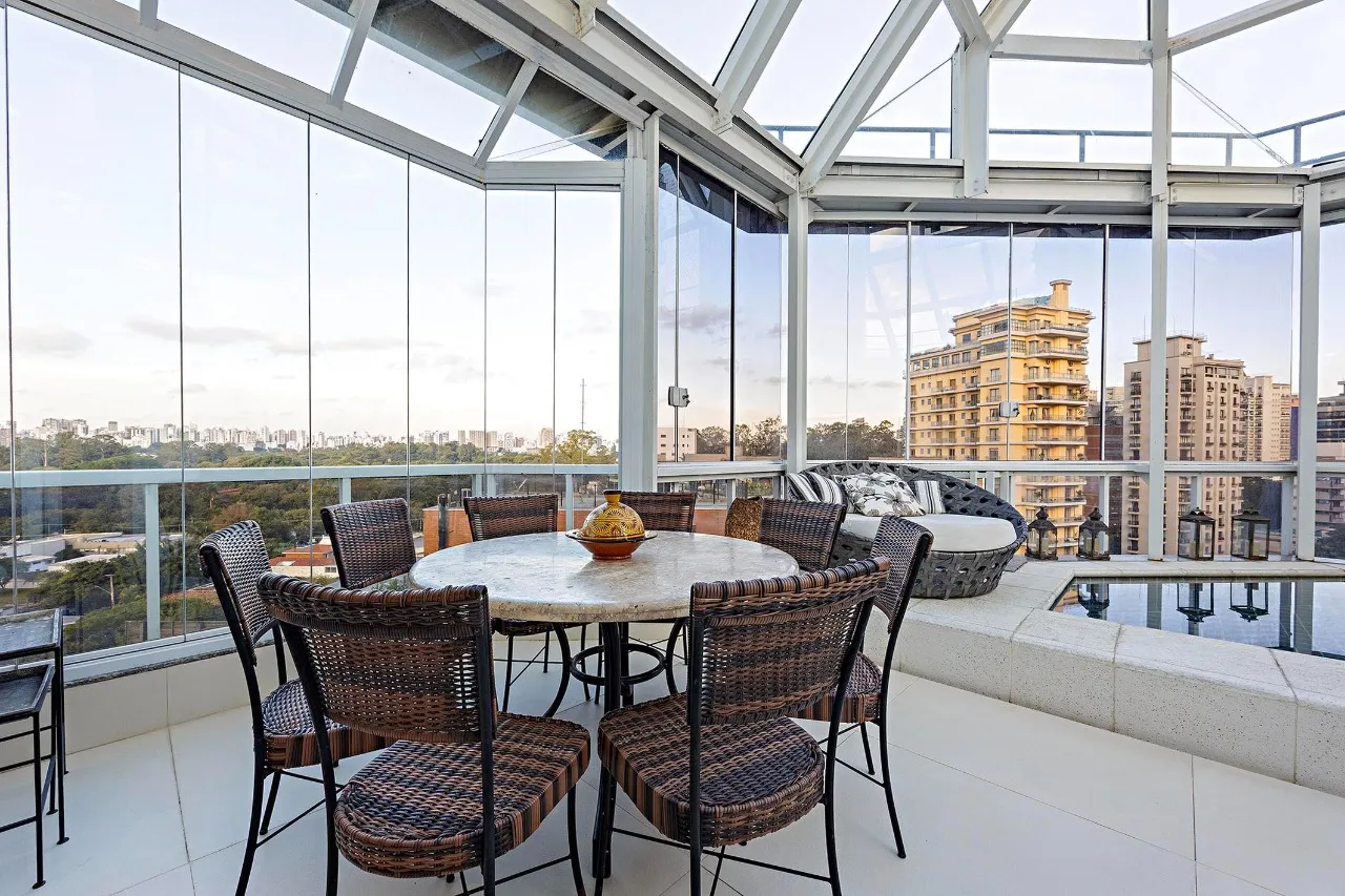 Cobertura triplex com vista excepcional próxima ao Parque Ibirapuera – 20667