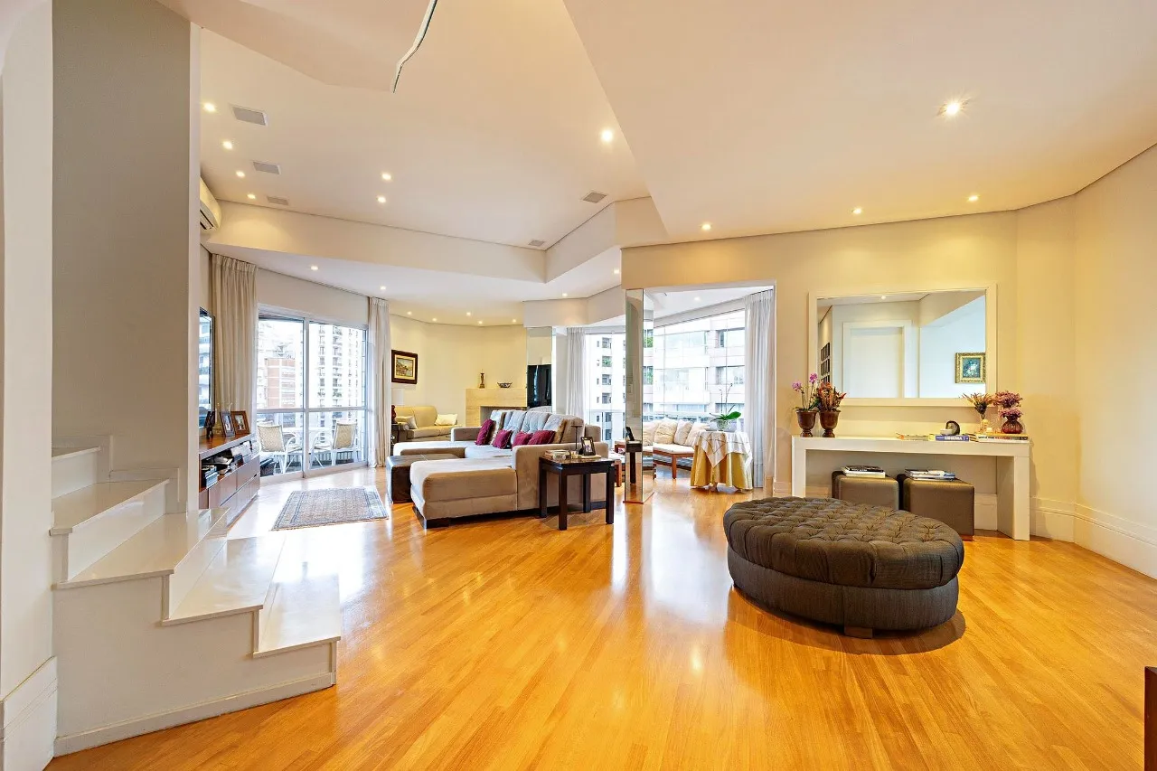 Cobertura triplex com vista excepcional próxima ao Parque Ibirapuera – 20667