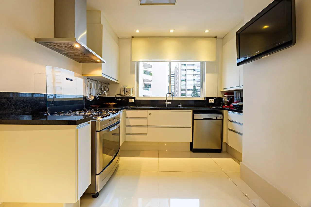 Cobertura triplex com vista excepcional próxima ao Parque Ibirapuera – 20667