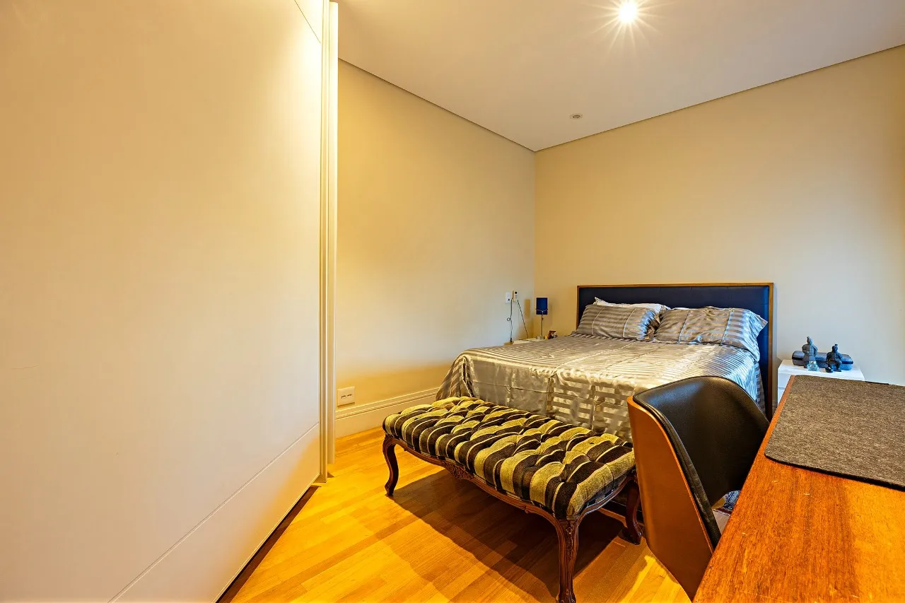 Cobertura duplex com vista excepcional próxima ao Parque Ibirapuera – 20667