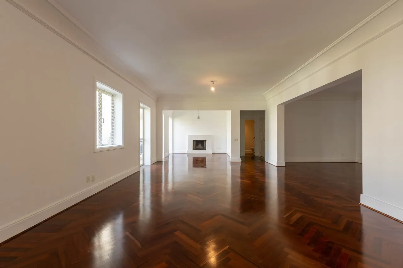 Apartamento sofisticado com 4 suítes e projeto assinado pelo renomado arquiteto João Armentano. – 20698