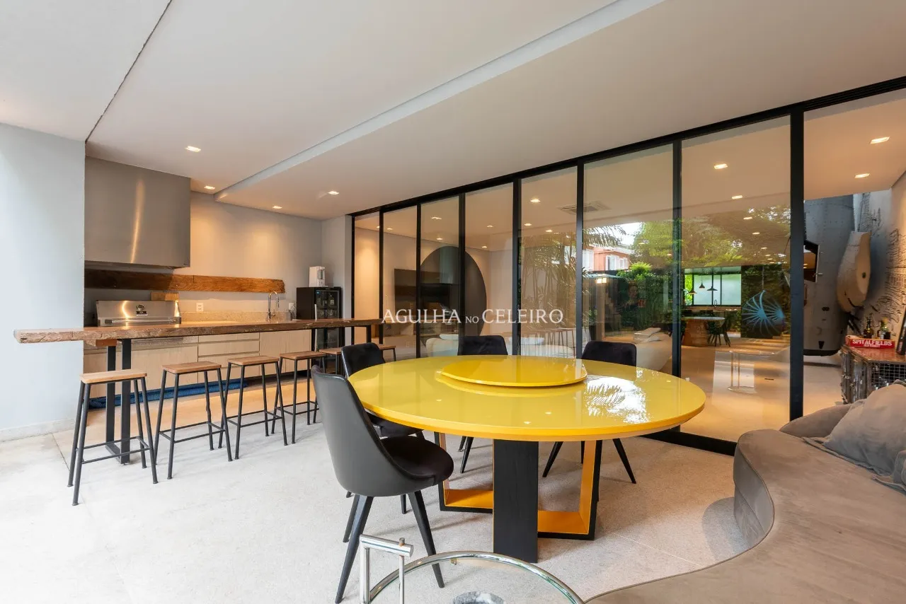 Casa de condomínio com 4 suítes à venda no Alto de Pinheiros – 21212