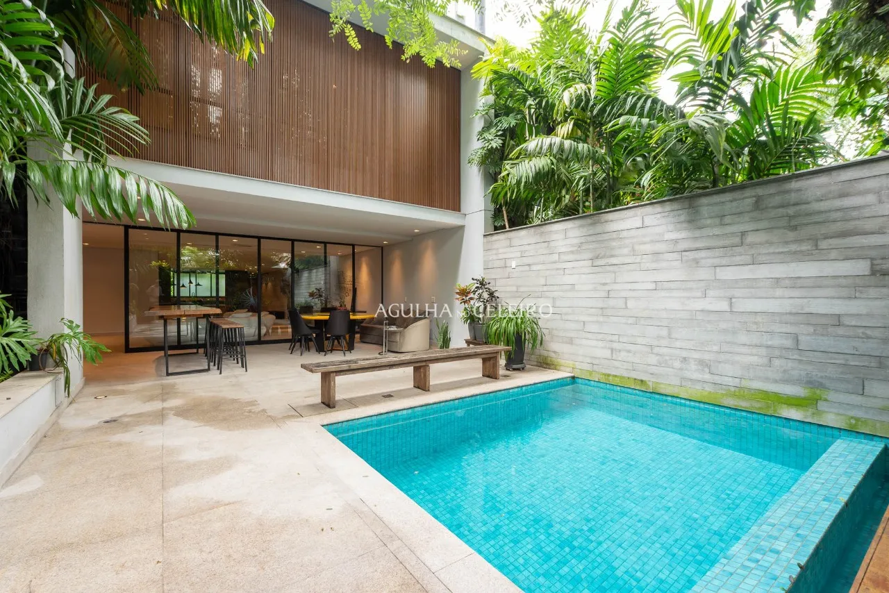 Casa de condomínio com 4 suítes à venda no Alto de Pinheiros – 21212