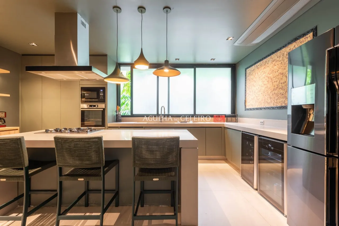 Casa de condomínio com 4 suítes à venda no Alto de Pinheiros – 21212