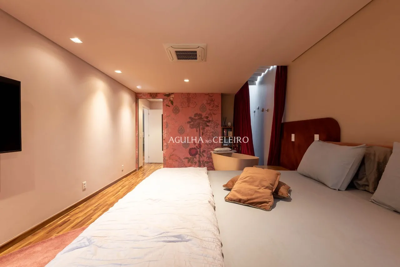 Casa de condomínio com 4 suítes à venda no Alto de Pinheiros – 21212